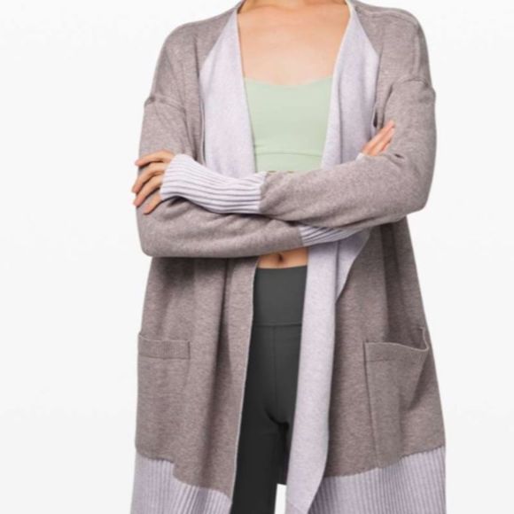 Lulu Still Sit Lotus Wrap reversible - Picture 1 of 10